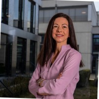 Dr. Nathalie L'Huillier