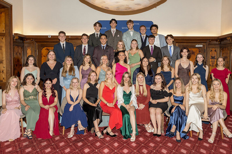 HoKo Diplomfeier an der EHL Hotelfachschule Passugg, Juni 2024  © 2024 EHL, All rights reserved. *Legende zum Foto unten.