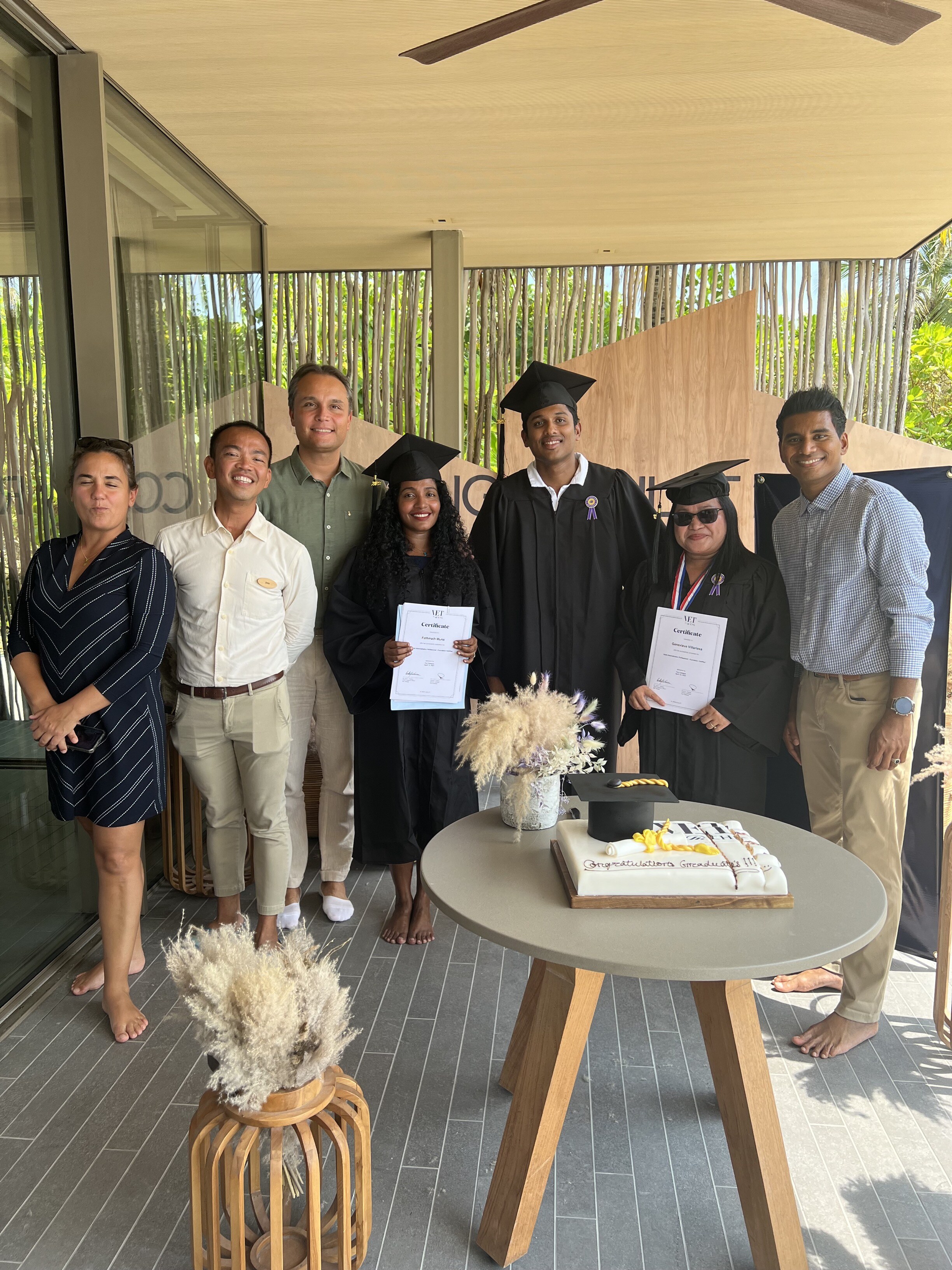 Fari-campus-students