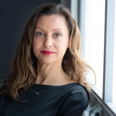 ex_Ganzler Maisie Former Head of Marketing Bon Appetit & Auther