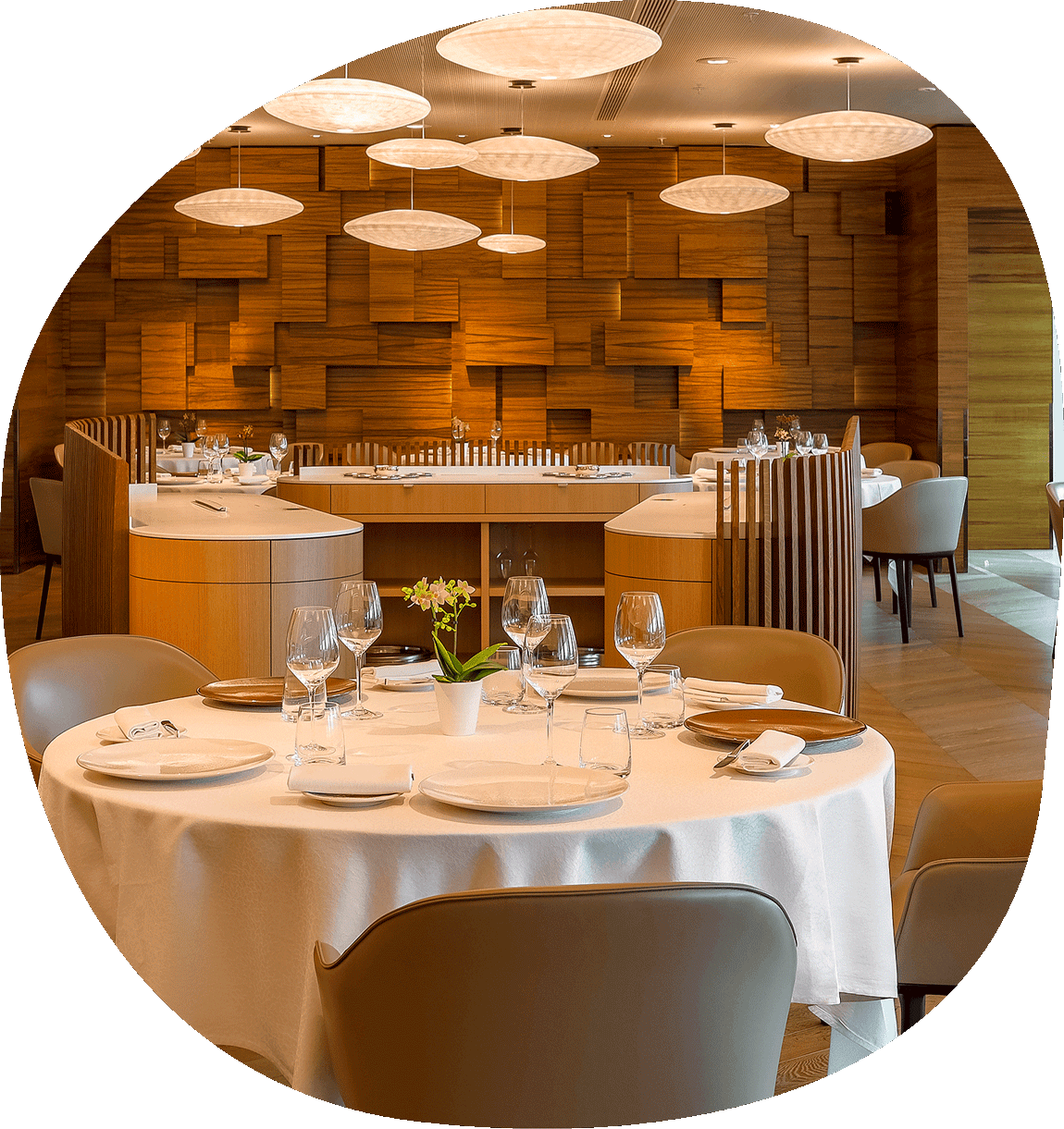 RestaurantAmbianceBrunBDS